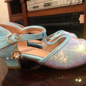 Girls Peep-Toe Light Blue Sequin T-Strap Low Heels Size 11 Microfiber Leather